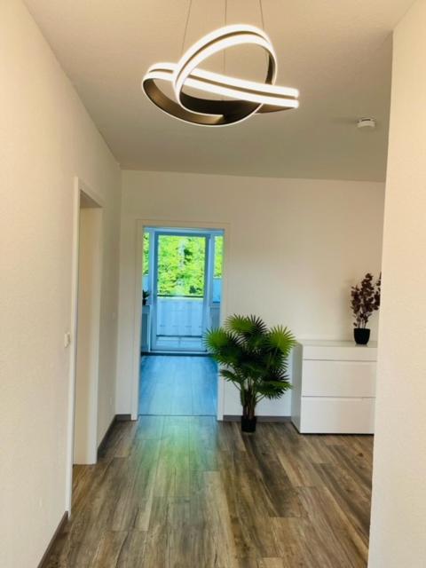 Apartment 160Qm 5 Schlafzimmer 1 Wohnzimmer Terrasse Und Balkon Wilhelmshaven Ngoại thất bức ảnh